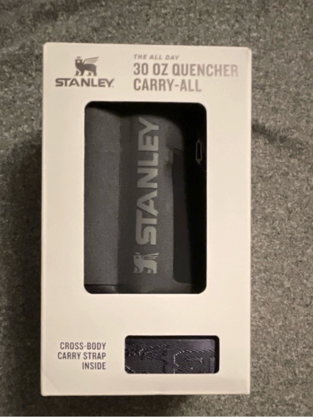 Stanley White 30 oz Quencher Carry-All Packaging